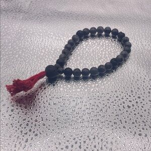 BLUE LABRADORITE AND LAVA STONE
WRIST MALA